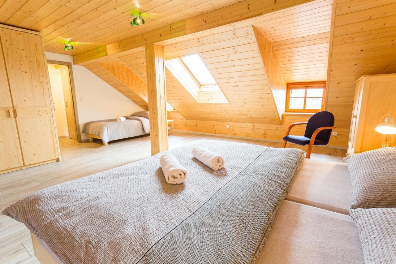 Vinny Apartman Раковник Экстерьер фото