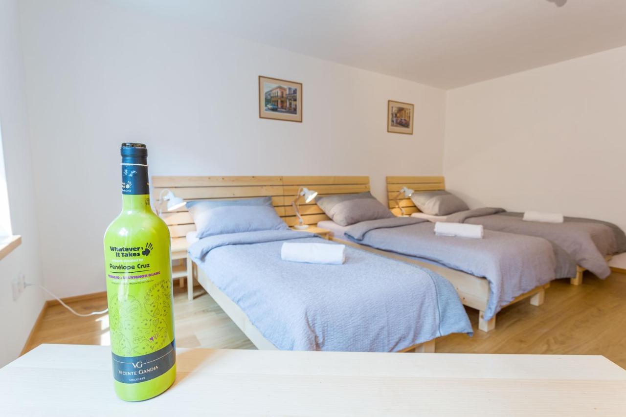 Vinny Apartman Раковник Экстерьер фото