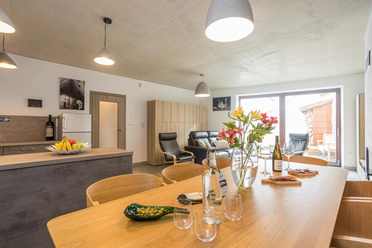 Vinny Apartman Раковник Экстерьер фото